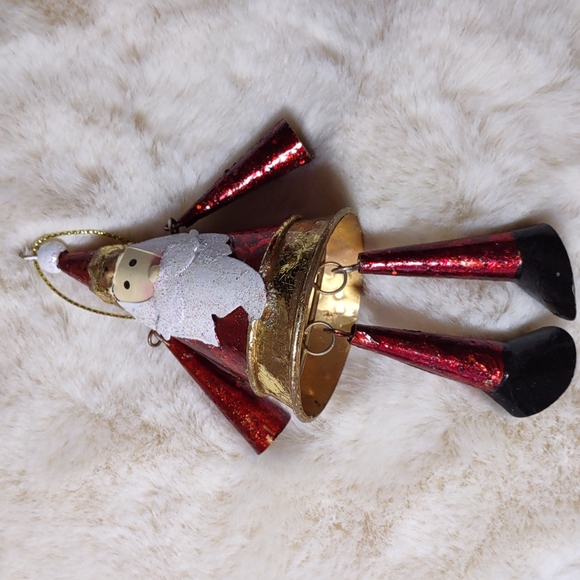 3pc. Santa Dangling Metal Ornaments - Picture 6 of 7